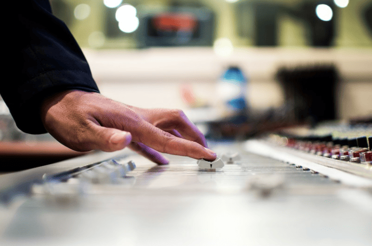 console d’un ingénieur du son
